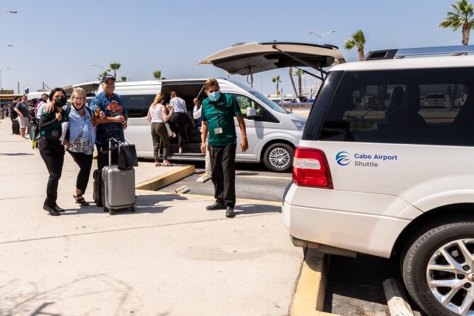 Private SUV RoundTrip from Airport to Hotels in San Jose del Cabo - VIP-Style Arrival at SJD, Without the Airport Maze