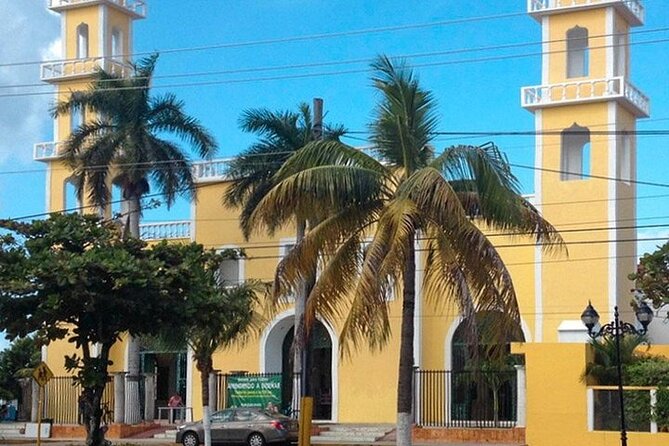 Private Tour: 5-Hour Cozumel Sightseeing with Private Driver and Tequila Tasting - Stop 6: Playa Palancar Beach club, turquoise water and a real cooldown