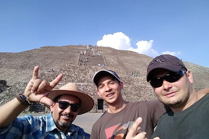 Private Tour: Teotihuacan and Guadalupe Shrine - Stop 1, Tlatelolco at the Plaza de las Tres Culturas zone