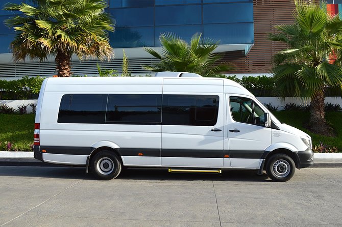 Private Transfer in Los Cabos Airport to hotels or vice versa - Private Los Cabos airport transfer, explained in plain terms