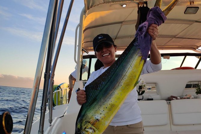 Private Yacht Ultimate Fishing and Snorkeling Adventure - 6 Hours - Food and drinks onboard: more than just “snacks”