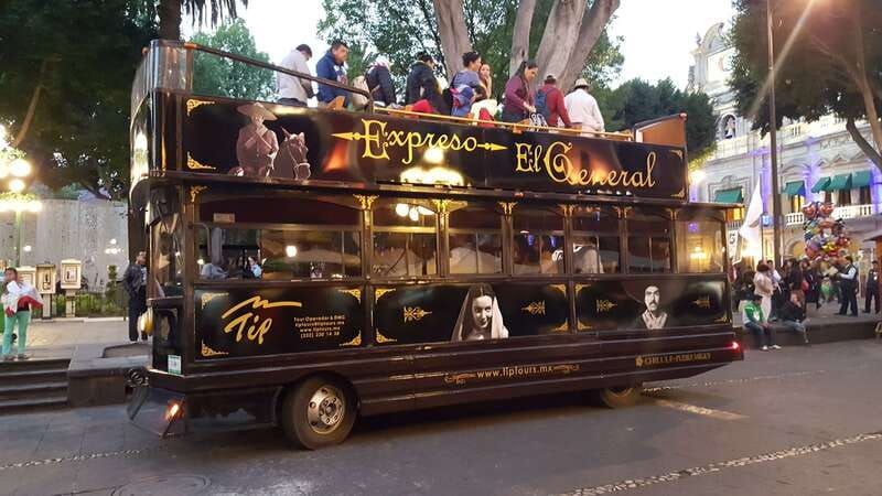 Puebla: Cholula Magical Town Tour by Double-Decker Bus - Plaza de la Concordia and the Convento de San Gabriel: Start With the Big Story