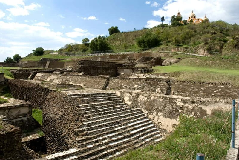 Puebla: Cholula Magical Town Tour by Double-Decker Bus - San Andrés Cholula: A Quick Church Stop That Keeps You Grounded
