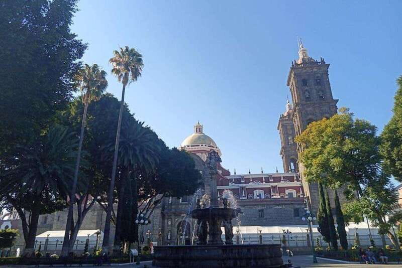 Puebla: Walking Tour of Puebla City - Meeting at Miguel Arcángel fountain, then walking the historic center