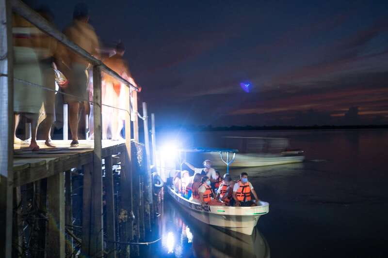 Puerto Escondido: Bioluminescence Night Spectacle - The boat ride: where the lagoon lights up on contact