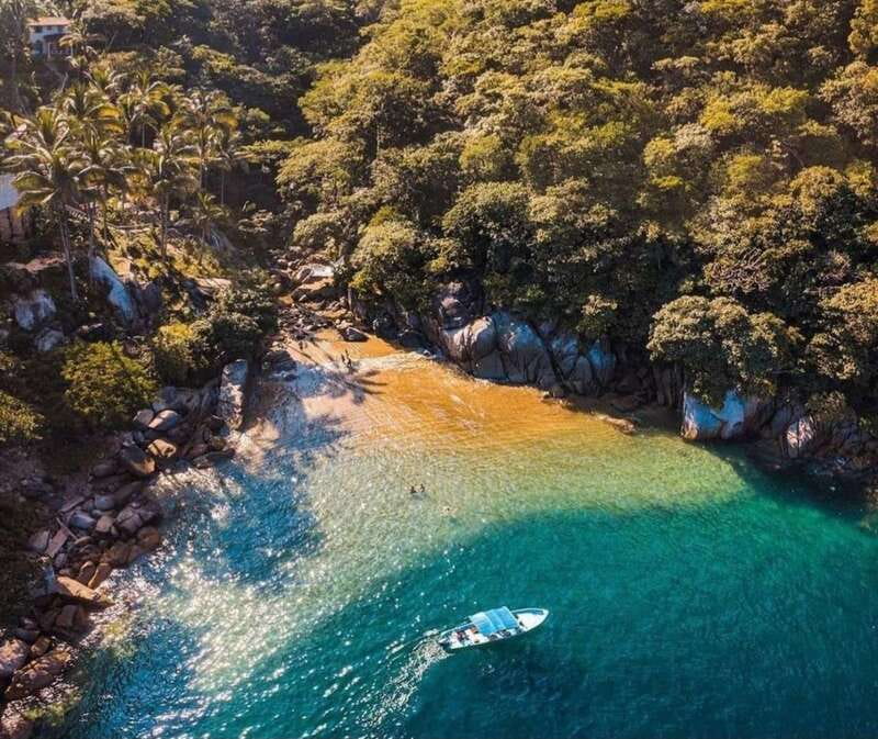 Puerto Vallarta: Full Day Hike to 6 Hidden Beaches & Snorkel - Bus to Boca de Tomatlán: Warm-Up Walking with Wildlife Views