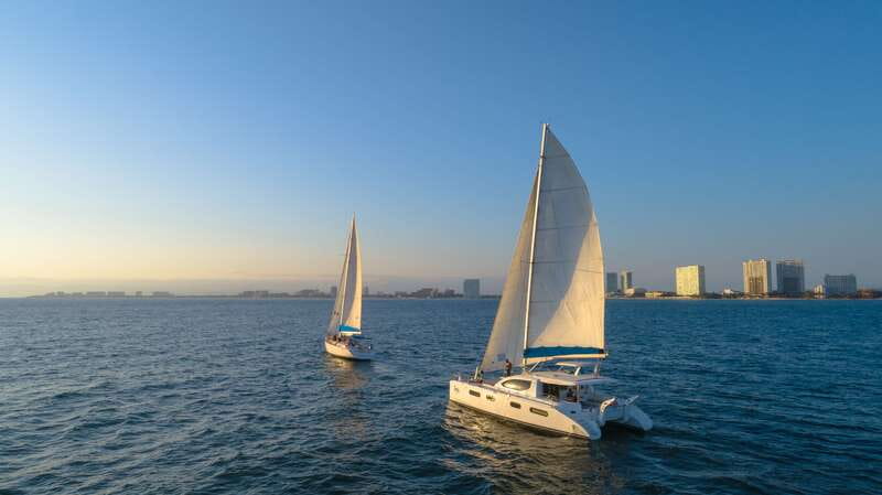 Puerto Vallarta: Luxury Day Sailing Tour of Bay of Banderas - Luxury Sailing on Bahia de Banderas, without the Chaos
