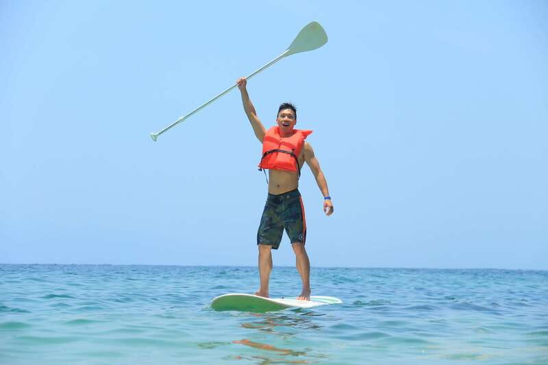 Puerto Vallarta: Luxury Yacht Tour with Lunch and Open Bar - Who This Yacht Tour Fits Best