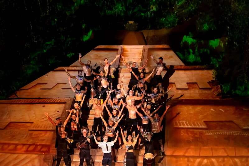 Puerto Vallarta Rhythms of the night, Show & Buffet dinner - Bahía de Banderas Sunset Cruise: Views, Music, and a Quick Reality Check