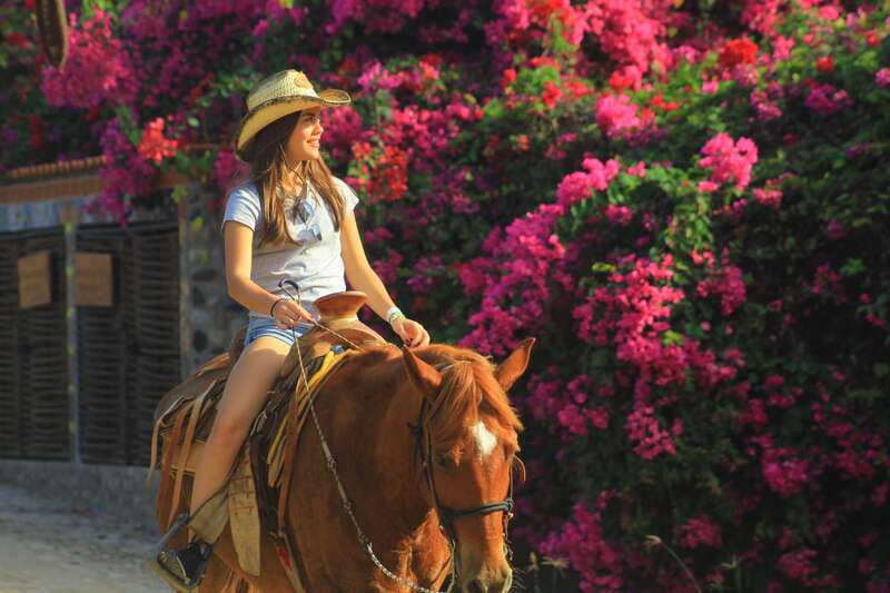 Punta de Mita/Sayulita: Horseback Riding Tour - Through the Jungle: Where the Ride Starts to Feel Like an Adventure