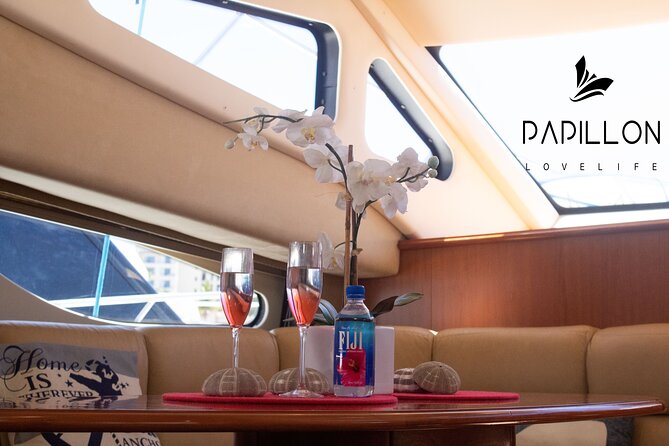 Pura Vida Yacht 42 FT with all inclusive service in Cabo - Crew service style: fast, friendly, and celebration-ready
