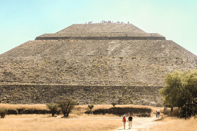 Pyramids of Teotihuacan, Guadalupe Shrine & Tlatelolco Tour - Tlatelolco’s Plaza of the Three Cultures: Fast, Focused, and Historically Loud