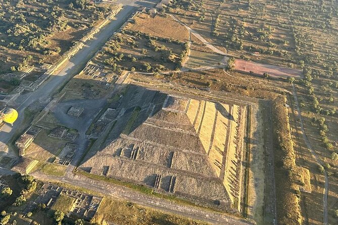 Pyramids of Teotihuacan without traps for tourists morning or afternoon - Your on-site focus: a 2h40 guided walk through Teotihuacan’s main monuments