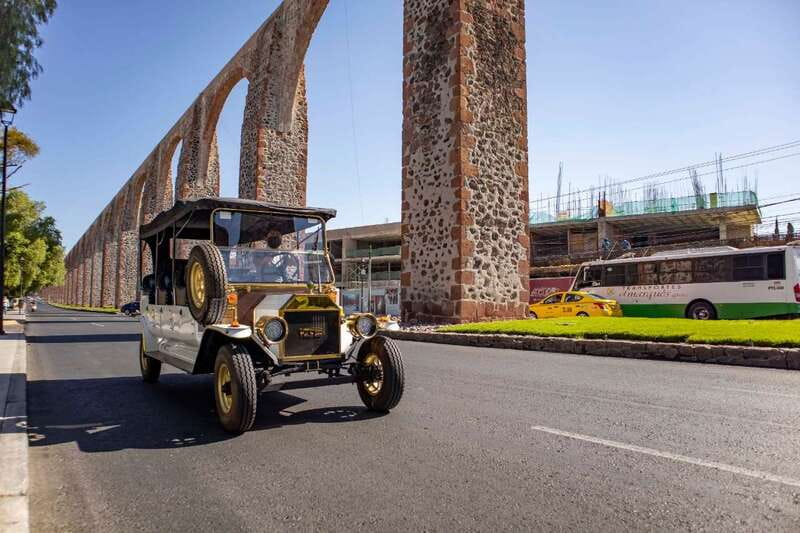 Querétaro: City Tour in a Classic Ford T Vehicle - The Ride Itself: Replica Vintage Car, Comfort, and Pacing