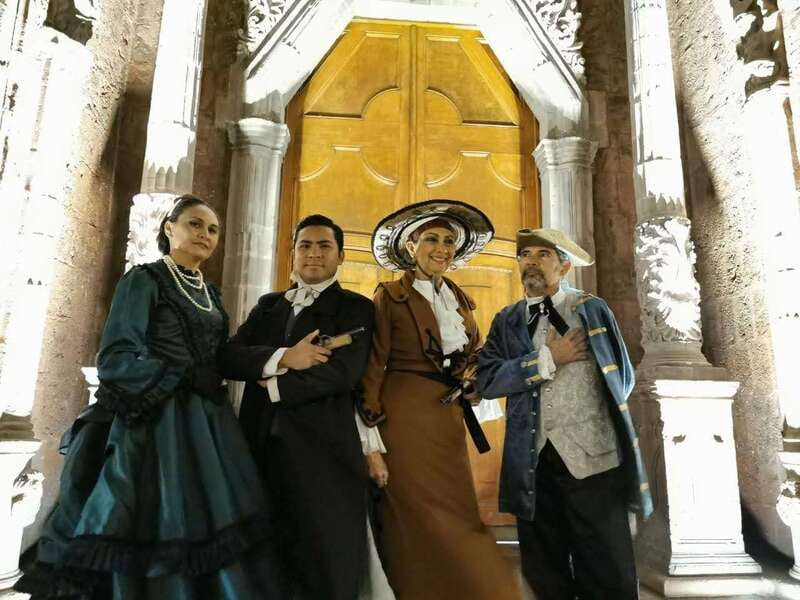 Querétaro: Leyendas Santiago de Querétaro. El Tour - The Historic Center Walk: How the Legends Land on Real Streets