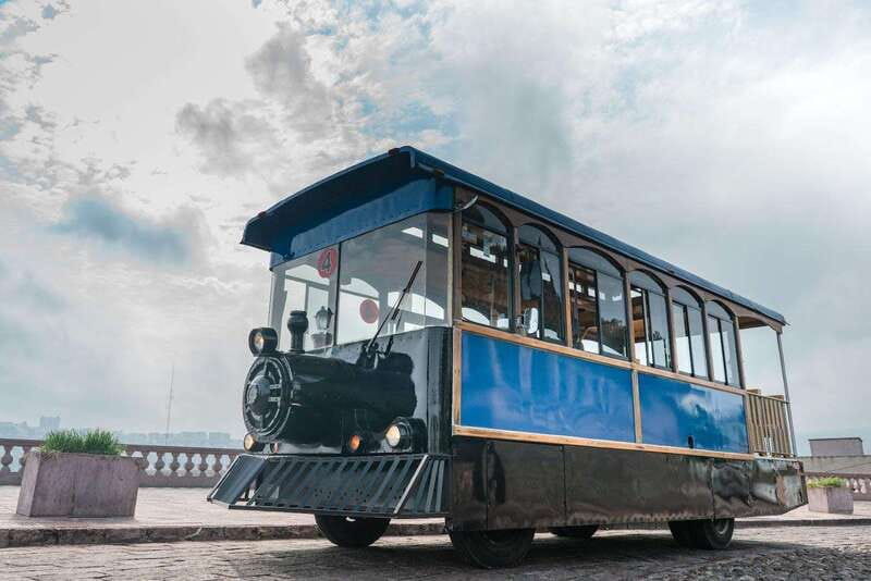 Querétaro: Tranvia Classic Trolley Car Guided Tour - Route choice: Route 1 for aqueduct and plazas, Route 2 for viewpoints and grand monuments