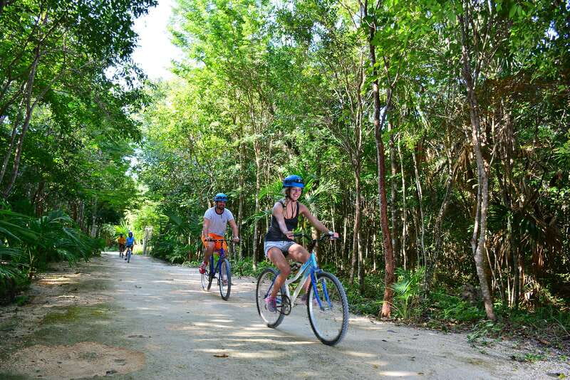 Rio Secreto Nature Reserve: Bicycle, Rappel & Ziplines Tour - Entering Rio Secreto: a cave walk that actually moves