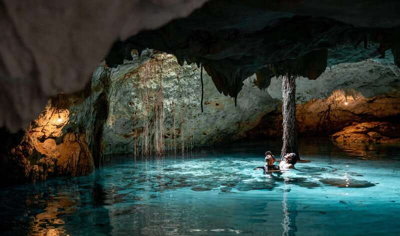 Riviera Maya: Tulum Ruins and 2 Cenotes Half-Day Tour - Inside the Tulum Archaeological Zone: Frescoes, Wind, and El Castillo photos