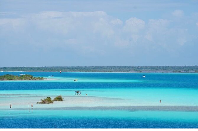 Sail away! Hobie Cat Tour Bacalar - Who runs this tour, and what that means for you
