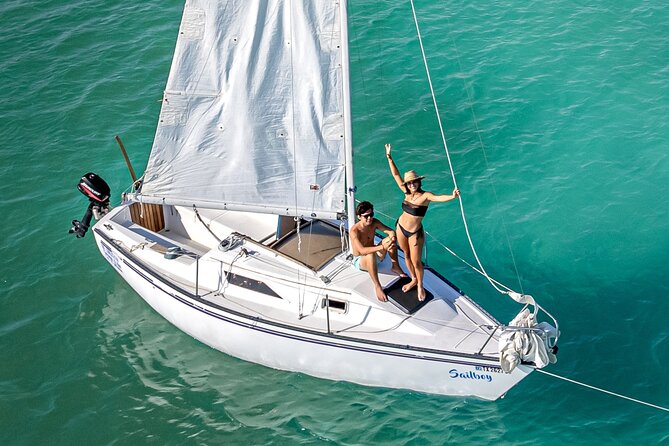 Sailboat tour across the seven colors lagoon in Bacalar - Black cenote, also called witch cenote, and the joy of contrast