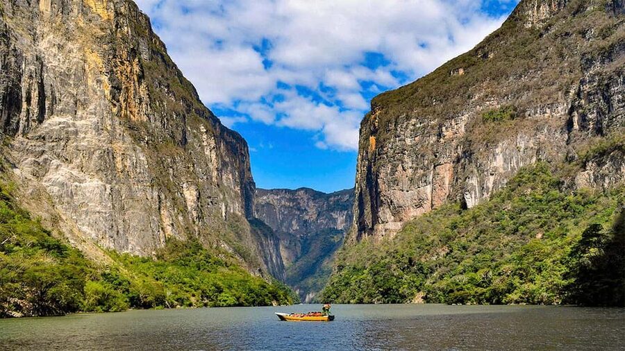 San Cristóbal: Canyon, Viewpoints & Chiapa de Corzo Tour - What to bring so the day stays comfortable