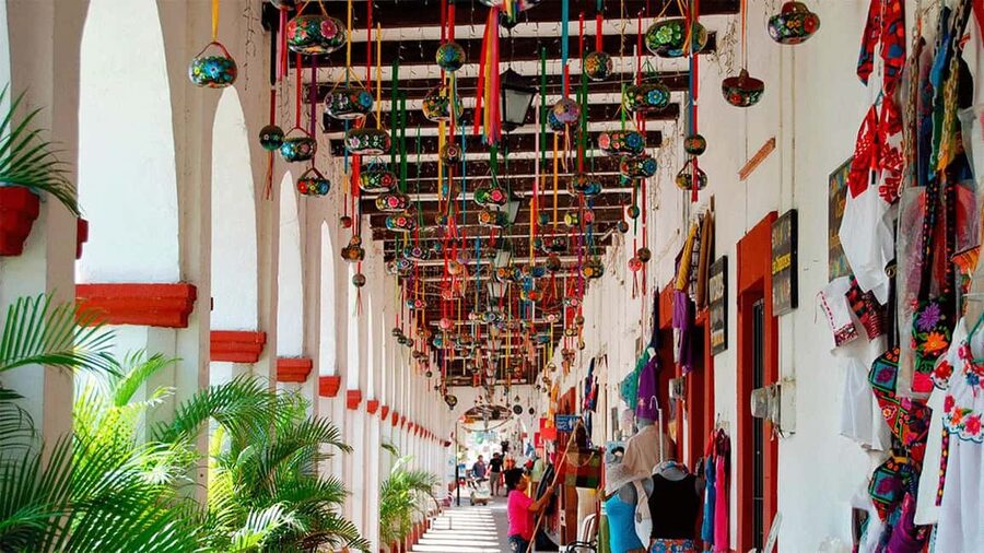 San Cristóbal: Canyon, Viewpoints & Chiapa de Corzo Tour - Language and guides: what to expect with Spanish-first service