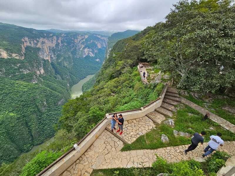 San Cristobal: Sumidero Canyon, Chiapa de Corzo, & Miradores - San Cristóbal afterward: how to make the free afternoon count