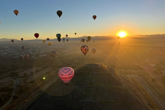 Sunrise Balloon Flight over Teotihuacan and Breakfast in Cueva - The guided walk: obsidian, maguey, and silver stories