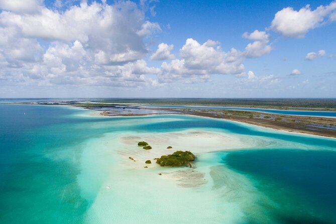 Sunrise Kayaking Tour in Bacalar with Breakfast and Photos - Price and value for a 3-hour sunrise experience
