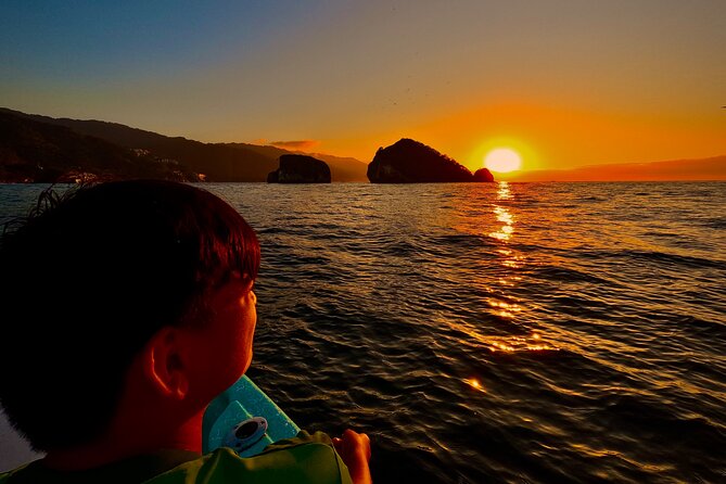 Sunset and Bioluminescence Boat Tour at Los Arcos Islands - Cruising the Los Arcos Marine Geological Sanctuary in the best light