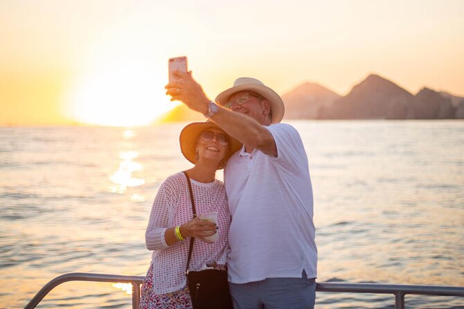 Sunset Cruise in Los Cabos with Jazz and Wine - The route: Pelican Rock to El Arco photo moment