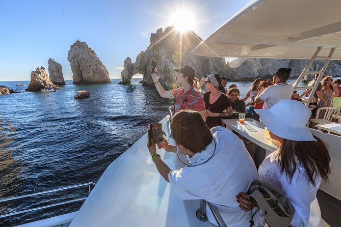 Sunset Dinner Cruise in Cabo San Lucas - Comfort Tips That Make or Break a Windy Cabo Evening