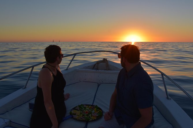 Sunset Whale Cruise in Cabo San Lucas - Who this Cabo sunset whale cruise suits best