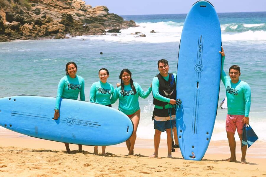 Surfing Lessons in Puerto Escondido! - The 30-minute theory session, the basics you actually use on the water
