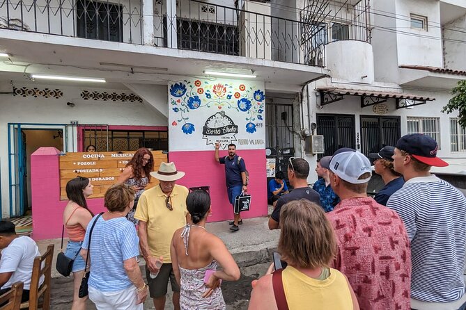 Tacos after Dark Tour with Vallarta Eats - First flavors in Old Town: Tacos de cabeza to set the tone