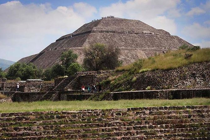 Teotihuacan & Basilica Guadalupe Tour with lunch - Plaza de las Tres Culturas, where empires and movements overlap