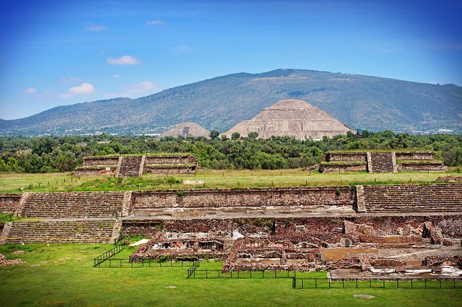 Teotihuacan & Basilica Guadalupe Tour with lunch - Price and value: what you’re really paying for at $59.55