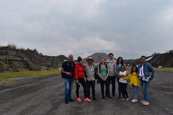 Teotihuacan Early Morning Tour: Avoid Crowds, & Expert Guide - The quick stop at Tlatelolco, and why it is more than a bathroom break