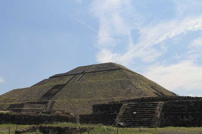Teotihuacan from Mexico City with early access - The Pyramid of the Sun: scale, alignment, and what the guide points out