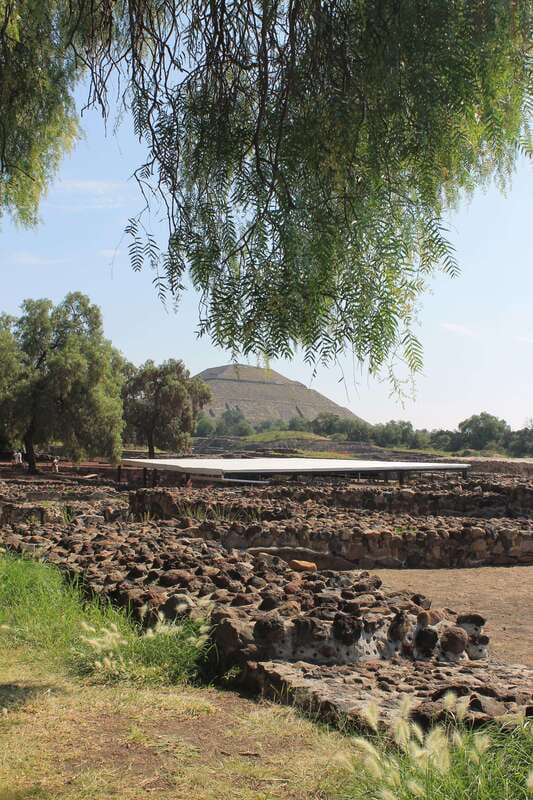 Teotihuacan from Mexico City with early access - The Pyramid of the Moon: a different mood, still huge