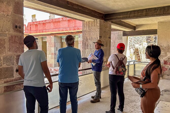 Teotihuacan, Guadalupe Shrine & Tlatelolco Day Tour with Lunch - Basilica of Our Lady of Guadalupe: When Your Timing Matters