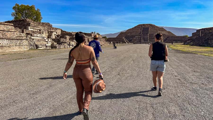 Teotihuacan: Private Tour with Archeologist & Hotel Pick-up - Should You Book This Private Teotihuacan Tour?