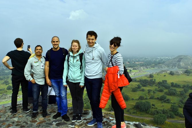Teotihuacan, Shrine of Guadalupe & Tlatelolco Day Tour - Teotihuacan pyramids: what two hours is like at the Sun and Moon
