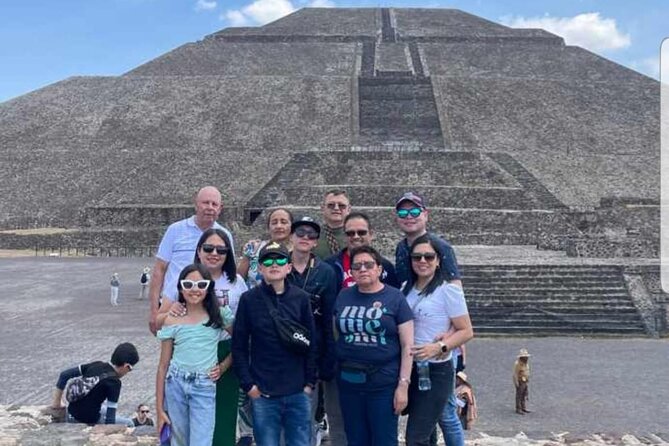 Teotihuacan Tour with Basilica of Guadalupe & Tlatelolco - Hotel pickup at 8:00 and the morning traffic reality