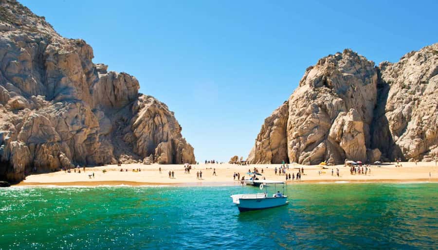 Tour the Arch of Cabo San Lucas and head down to Playa del Amor - Key things to know before you go