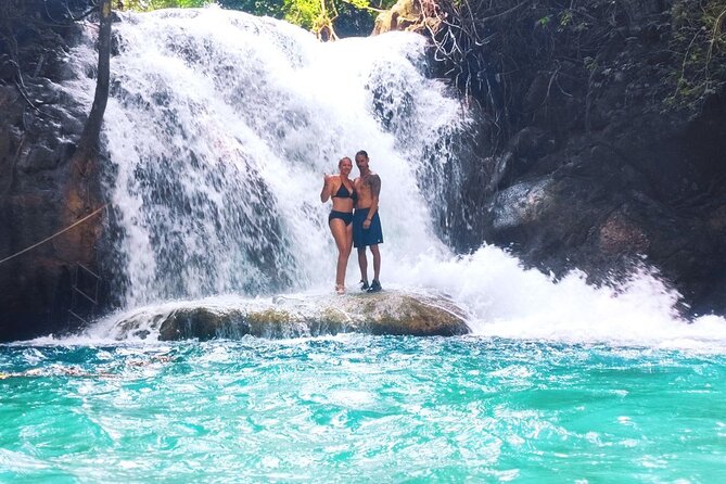 Tour to Copalitilla Magical Waterfalls from Huatulco with admission included - Pickup and the 8-Hour Timing That Matters