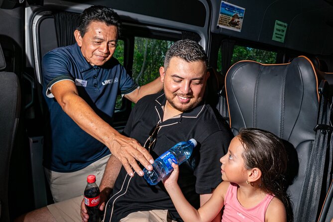 Transporte Privado del aeropuerto de Cancún a Cancún o Riviera - Should You Book This Cancún Airport Transfer?