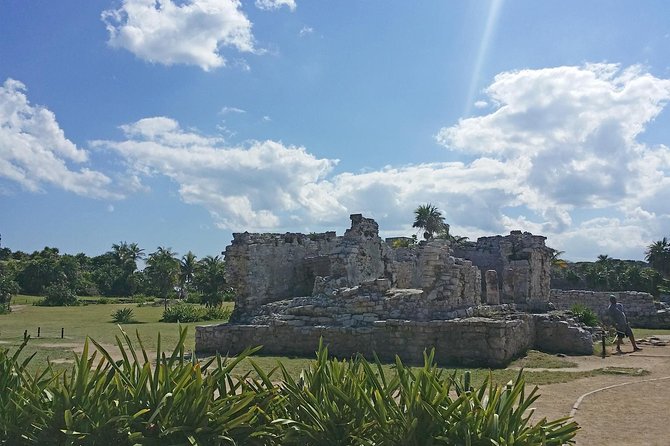 Tulum and Coba with Cenote Swim and Lunch from Cancun - Guides, vibes, and the small-group effect