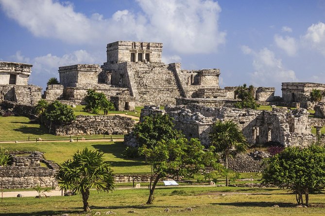 Tulum and Coba with Cenote Swim and Lunch from Cancun - Tulum ruins on the cliff coast: what you get from the guided 45 minutes