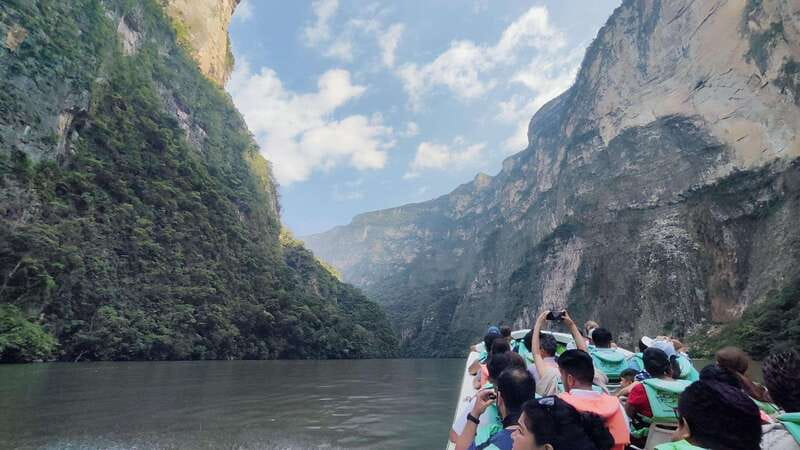 Tuxtla Gutierrez: Sumidero, Chiapa de Corzo and Miradores - Key highlights worth your time